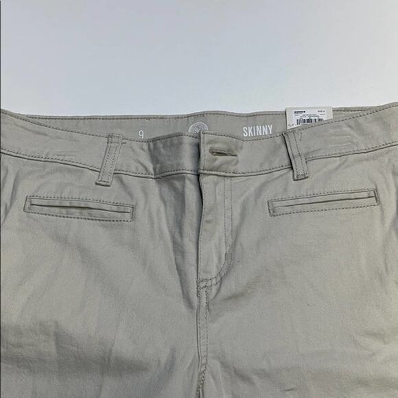 SO Womens 9 (Juniors) Skinny Fit Khaki Pants - Picture 3 of 4